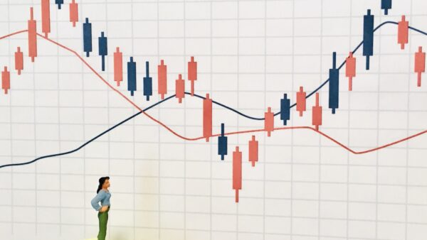 新規事業開発に成功する鍵は「直感と論理の両立」にあり。科学的根拠と実践事例で学ぶ最新アプローチ