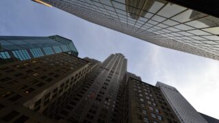 日本企業が変わる鍵は「整合性の意思決定」──合意形成からスピード経営へ