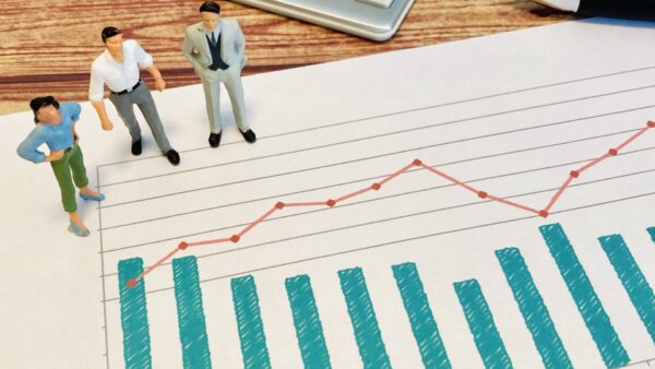 医療・金融データ保護と新規事業開発の戦略ガイド：コンプライアンスとイノベーションの最前線