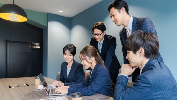 新規事業開発に必要な「柔軟な思考」とは？成功事例と実践戦略を徹底解説